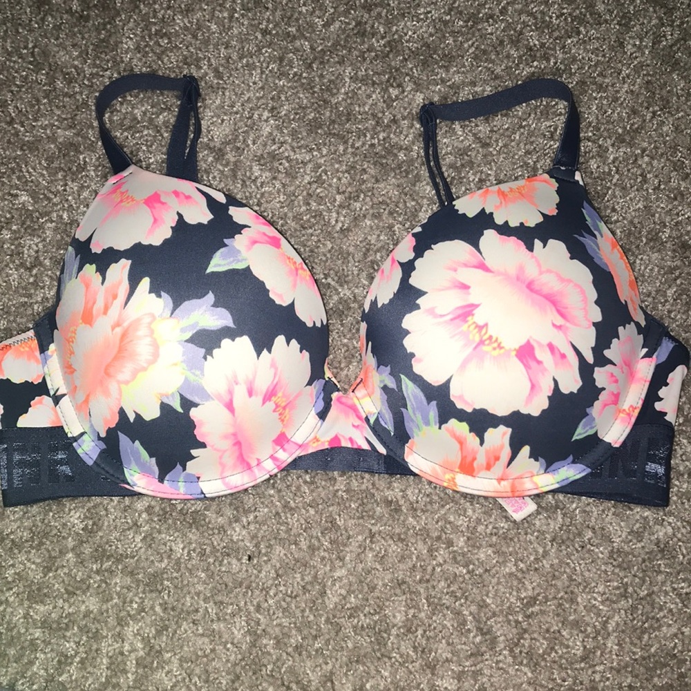 PINK bra